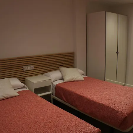 Picos De Europa Apartamento *